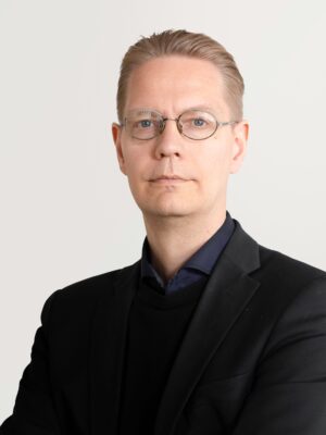Metsäteollisuuden työmarkkinapäällikkö Reima Lehtonen.