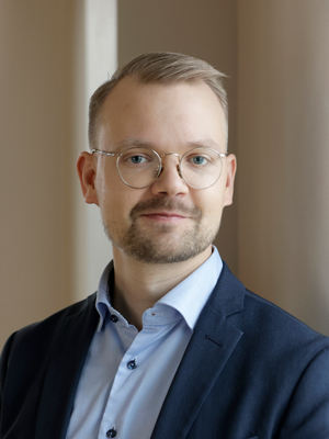 Teknologiateollisuuden kestävän kasvun johtaja Teppo Säkkinen.