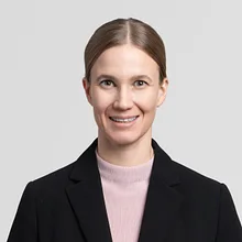 Metsäteollisuuden kansainvälisten ja EU-metsäasioiden päällikkö Maija Rantamäki.